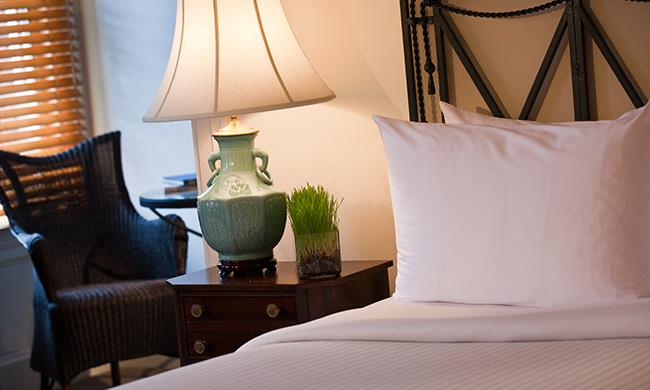 Superior King at Hotel Lombardy, Washington